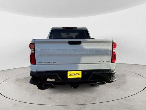 2021 Chevrolet Silverado 1500 Custom Trail Boss