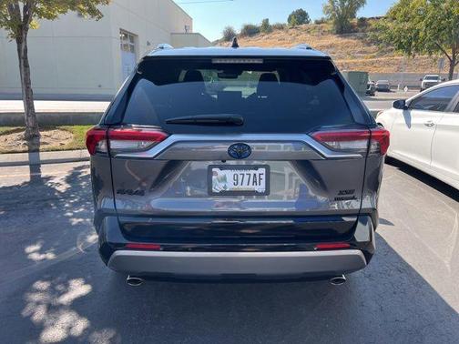 2023 Toyota RAV4 Hybrid XSE