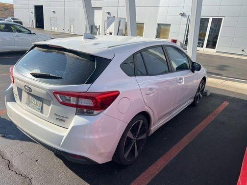 2018 Subaru Impreza 2.0i Sport