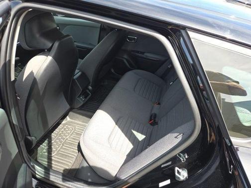 Aurora Black 2025 Kia K4 EX