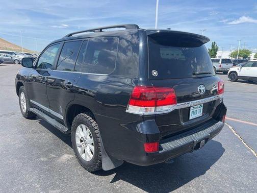 Midnight Black Metallic 2021 Toyota Land Cruiser Base