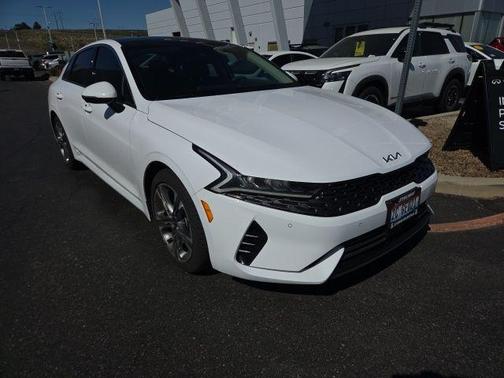 Glacial White Pearl 2023 Kia K5 EX