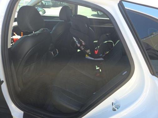 Glacial White Pearl 2023 Kia K5 EX