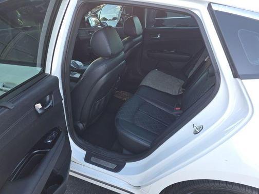 2016 Kia Optima SXL Turbo