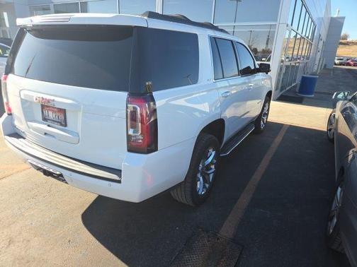 2016 GMC Yukon SLT