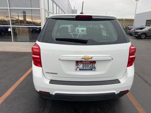 2017 Chevrolet Equinox LS