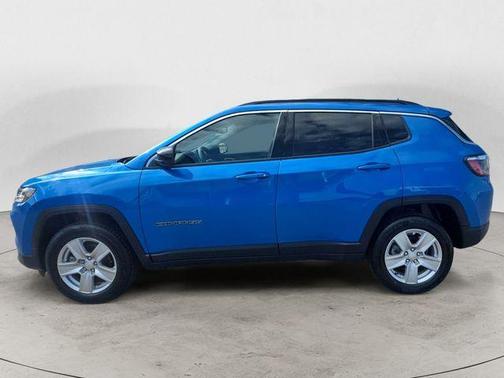 Laser Blue 2022 Jeep Compass Latitude