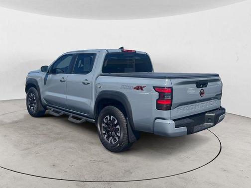 Boulder Gray Metallic 2024 Nissan Frontier PRO-4X