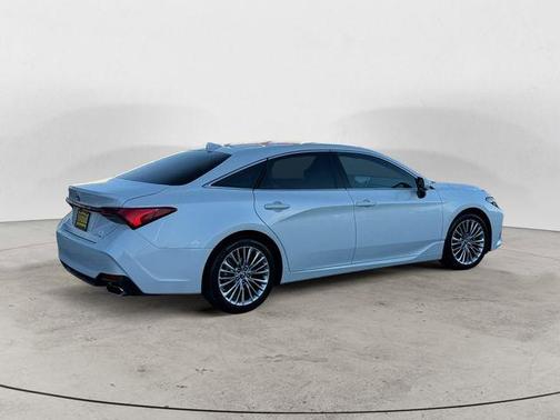 2019 Toyota Avalon Limited