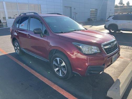 2017 Subaru Forester 2.5i