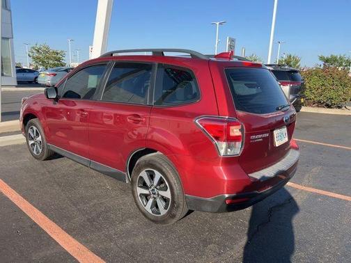 2017 Subaru Forester 2.5i