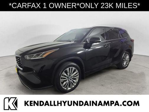 Midnight Black 2023 Toyota Highlander Platinum