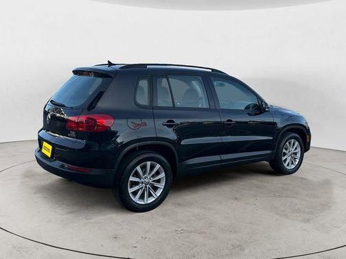 2017 Volkswagen Tiguan Limited 2.0T