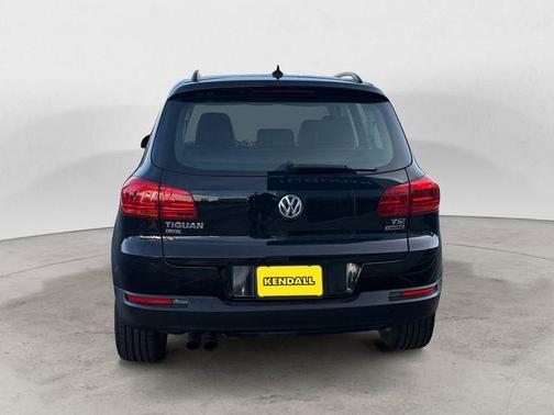 2017 Volkswagen Tiguan Limited 2.0T