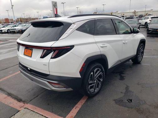 White Pearl 2025 Hyundai TUCSON Limited