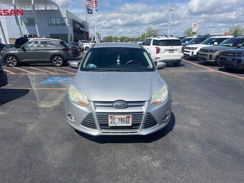 Ingot Silver 2012 Ford Focus SE