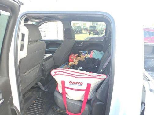 Summit White 2017 Chevrolet Silverado 1500 LT