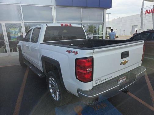 Summit White 2017 Chevrolet Silverado 1500 LT