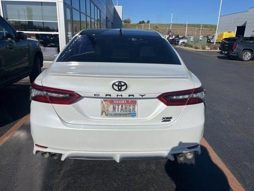 Pearl 2021 Toyota Camry XSE