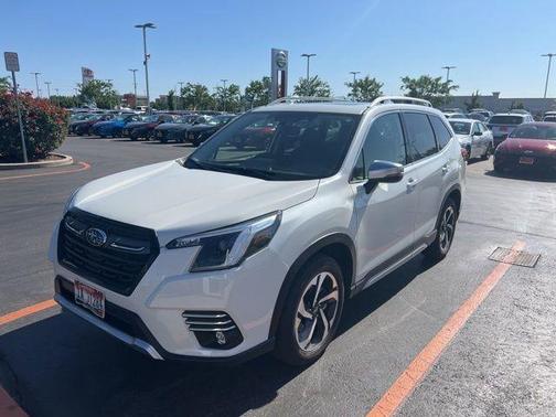 2023 Subaru Forester Touring