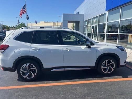 2023 Subaru Forester Touring