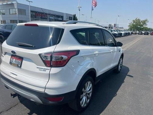 White Platinum Clearcoat Metallic 2017 Ford Escape Titanium