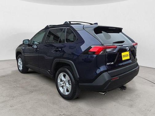 2020 Toyota RAV4 Hybrid XLE