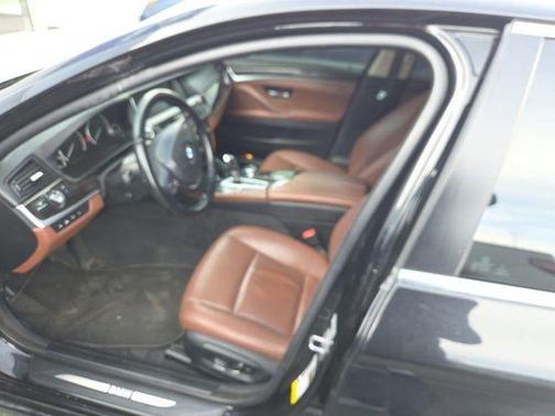 Jet Black 2015 BMW 528 i