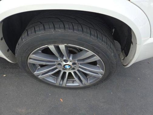 Alpine White 2012 BMW X5 xDrive50i