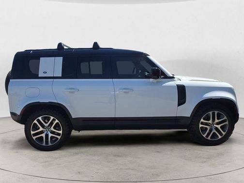 Fuji White 2020 Land Rover Defender 110 HSE