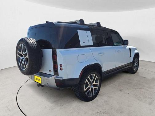Fuji White 2020 Land Rover Defender 110 HSE