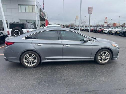 2018 Hyundai SONATA Limited