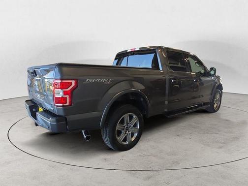 Magnetic Metallic 2018 Ford F-150 XLT