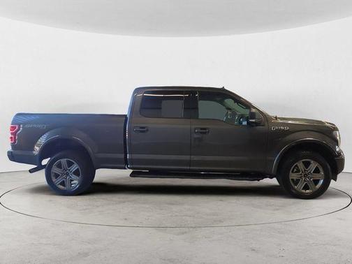 Magnetic Metallic 2018 Ford F-150 XLT