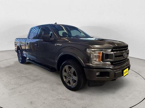 Magnetic Metallic 2018 Ford F-150 XLT