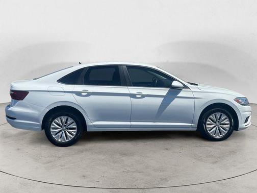 Pure White 2020 Volkswagen Jetta 1.4T S
