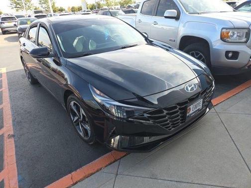 2023 Hyundai ELANTRA HEV Limited