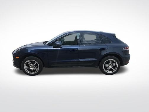 Blue 2021 Porsche Macan Macan