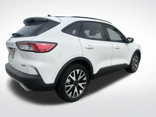 Oxford White 2020 Ford Escape SE