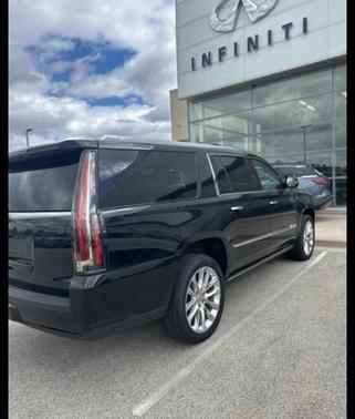 2019 Cadillac Escalade ESV Premium Luxury