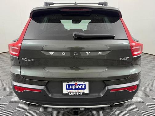 2019 Volvo XC40 T5 Inscription