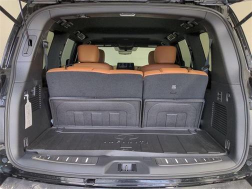 2024 INFINITI QX80 Sensory