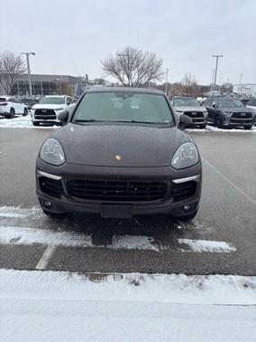 2018 Porsche Cayenne Platinum Edition
