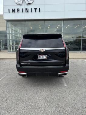 2023 Cadillac Escalade ESV Premium Luxury