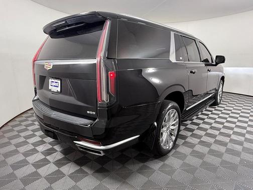 2023 Cadillac Escalade ESV Premium Luxury
