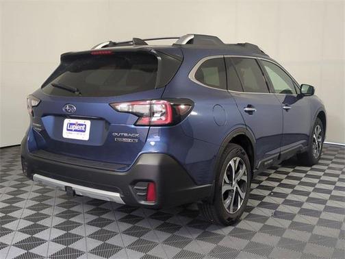 2022 Subaru Outback Touring XT