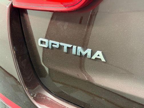 Dark Cherry 2015 Kia Optima EX