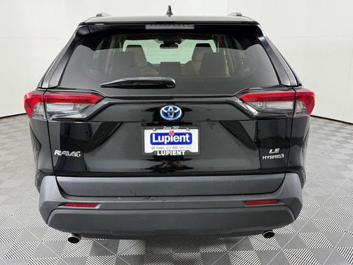 2020 Toyota RAV4 Hybrid LE