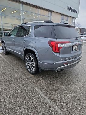 2020 GMC Acadia Denali