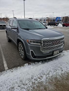2020 GMC Acadia Denali